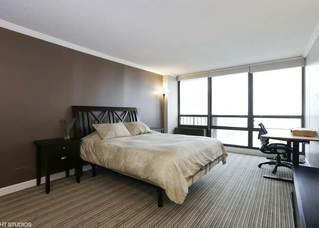 3150 North Sheridan Road Chicago IL 60657