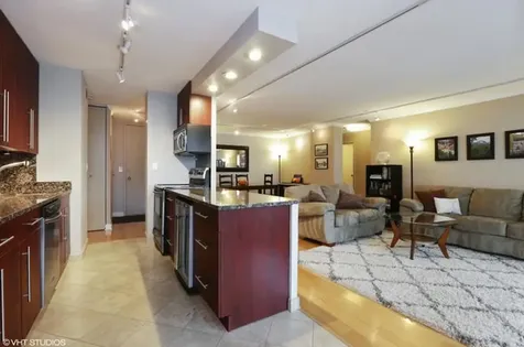 3150 North Sheridan Road Chicago IL 60657