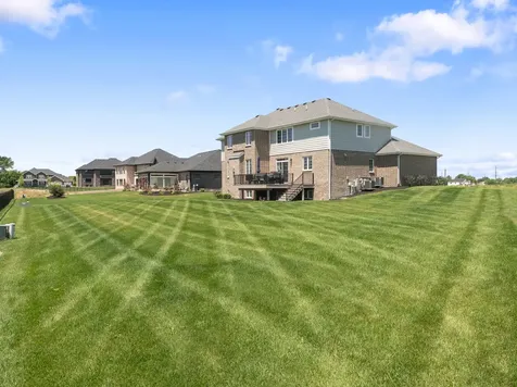 22991 Lancaster Court Frankfort IL 60423