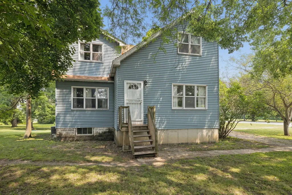 4417 Yender Avenue Lisle IL 60532