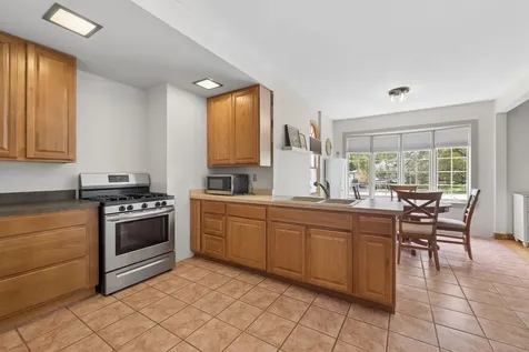 4417 Yender Avenue Lisle IL 60532