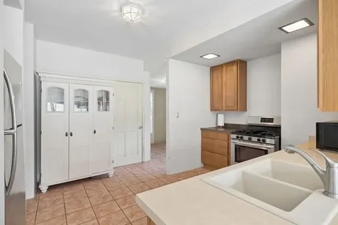 4417 Yender Avenue Lisle IL 60532
