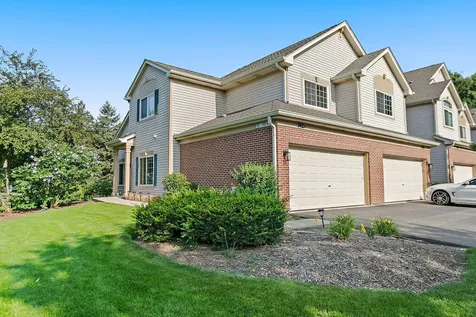 142 Southwicke Drive Streamwood IL 60107