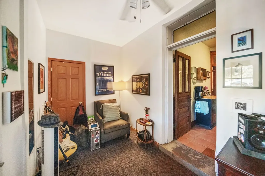 4150 North Ashland Avenue Chicago IL 60613