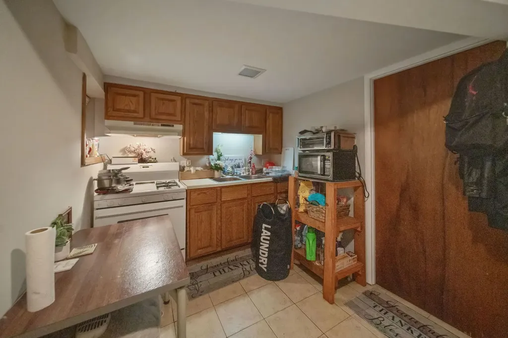4150 North Ashland Avenue Chicago IL 60613