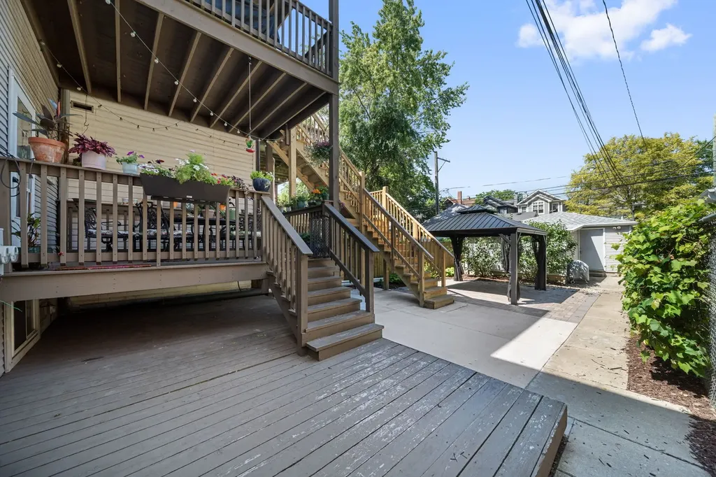 4150 North Ashland Avenue Chicago IL 60613