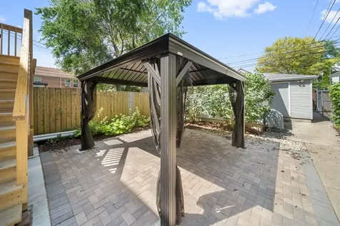 4150 North Ashland Avenue Chicago IL 60613