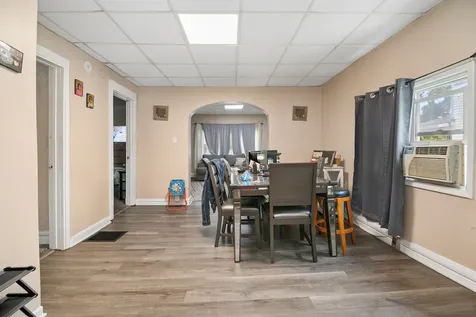 768 North Indiana Avenue Kankakee IL 60901