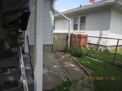 2120 2ND Street Moline IL 61256