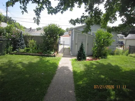 2120 2ND Street Moline IL 61256