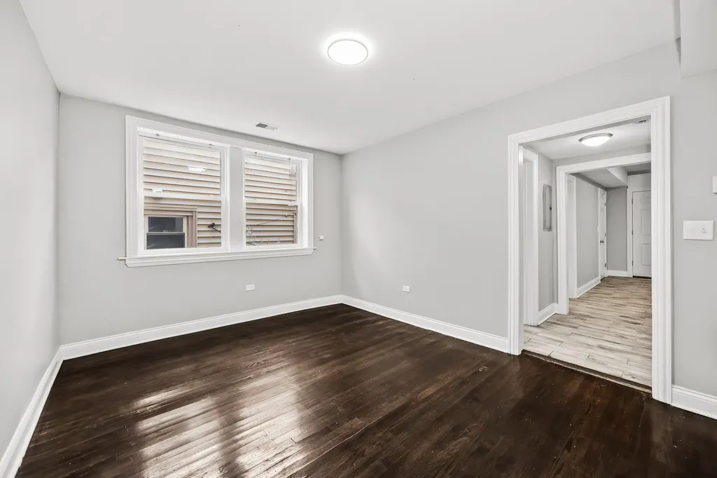 2207-09 North Mango Avenue Chicago IL 60639