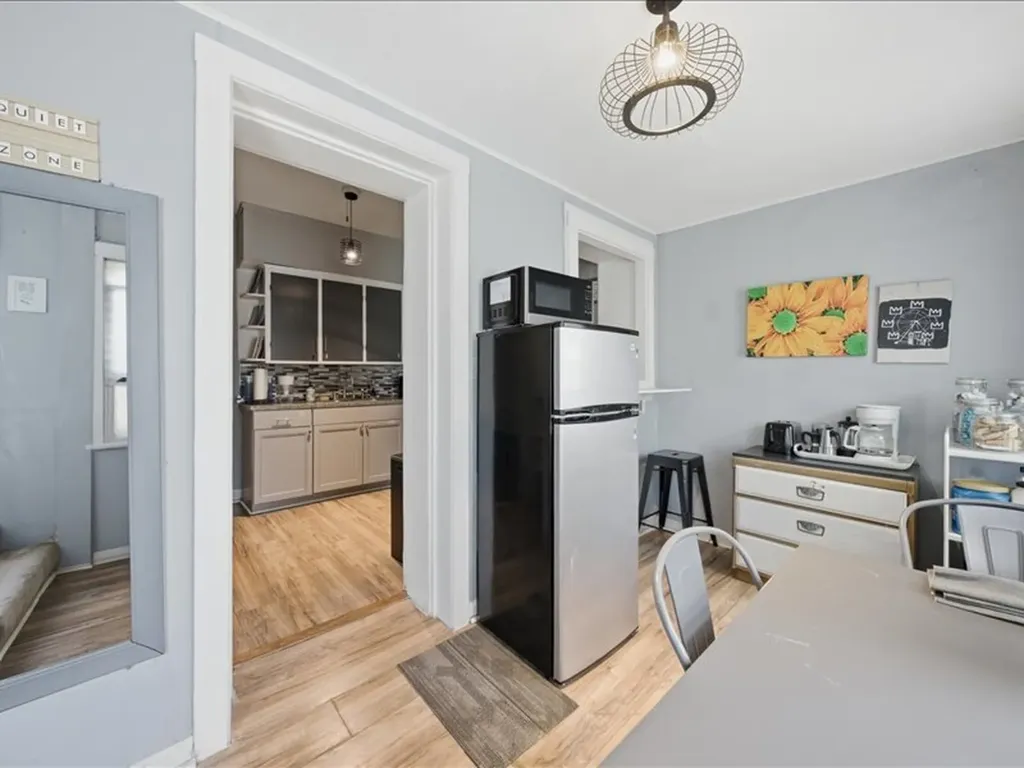 1534 East 73rd Place Chicago IL 60619