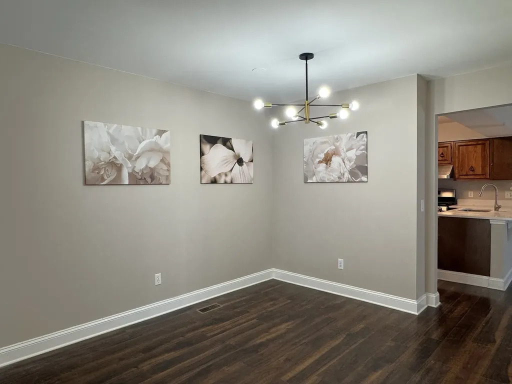6652 Fernwood Drive Lisle IL 60532