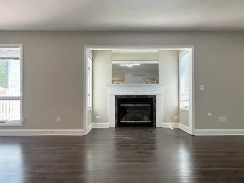 6652 Fernwood Drive Lisle IL 60532