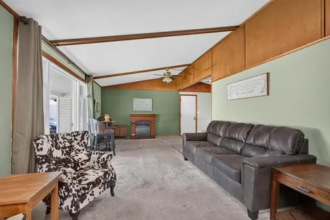 908 5TH Street Erie IL 61250