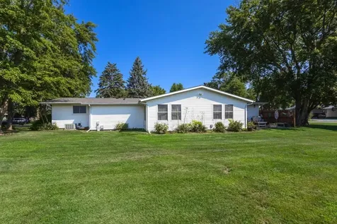 908 5TH Street Erie IL 61250