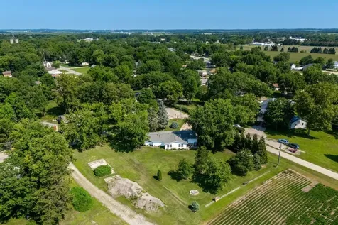 908 5TH Street Erie IL 61250
