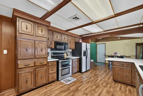 908 5TH Street Erie IL 61250