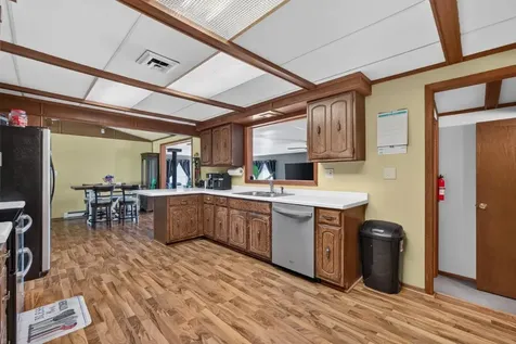 908 5TH Street Erie IL 61250