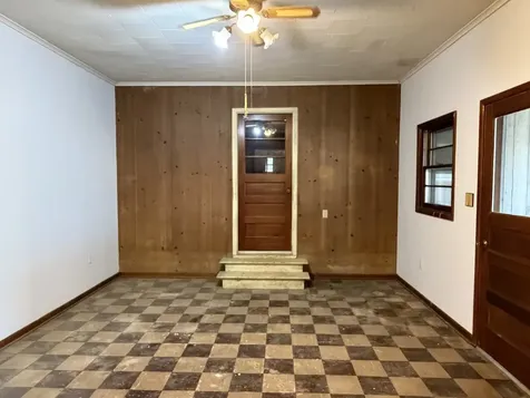 694 North Elm Street Herscher IL 60941