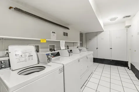 10304 Ridgeland Avenue Chicago Ridge IL 60415