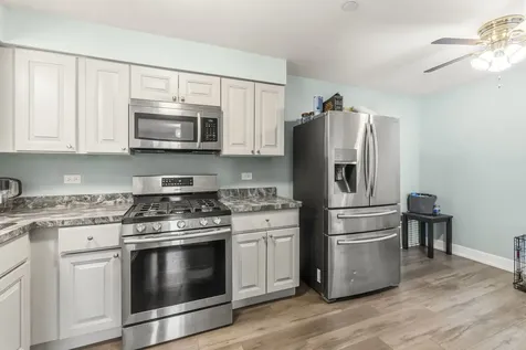 10304 Ridgeland Avenue Chicago Ridge IL 60415