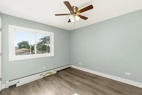 10304 Ridgeland Avenue Chicago Ridge IL 60415