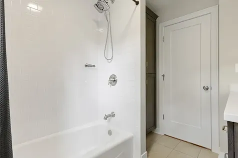 1629 North Summit Street Wheaton IL 60187