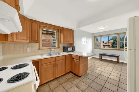 6354 South Austin Avenue Chicago IL 60638