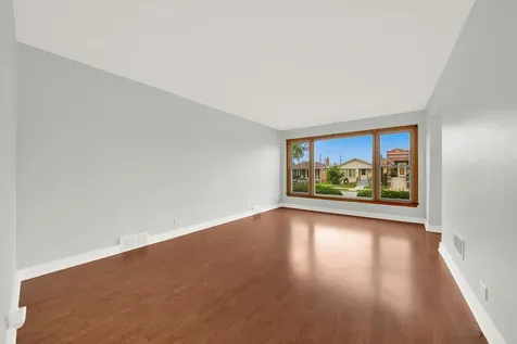 6354 South Austin Avenue Chicago IL 60638