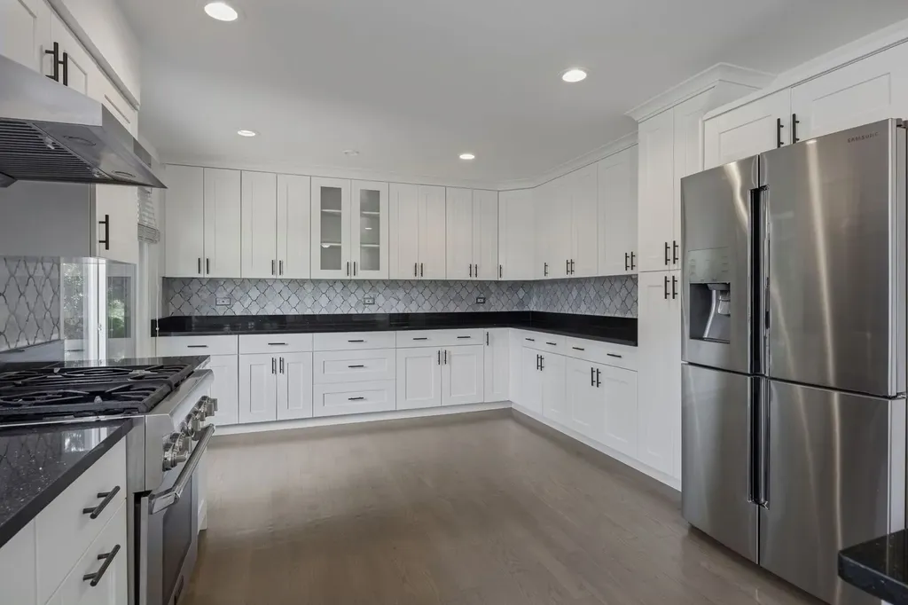 4852 Snapjack Circle Naperville IL 60564