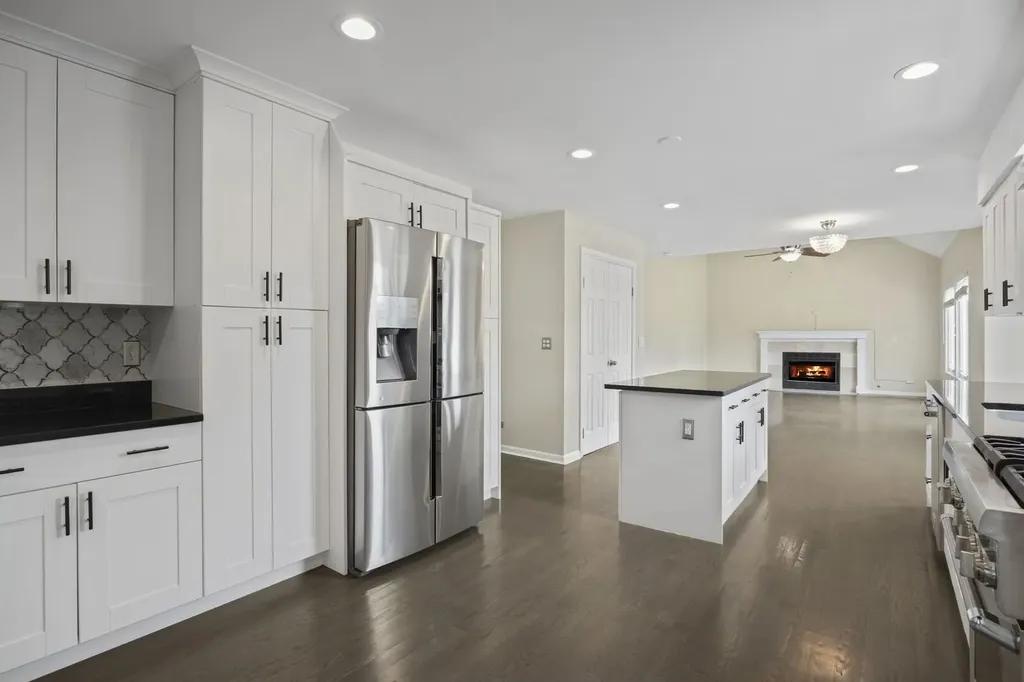 4852 Snapjack Circle Naperville IL 60564