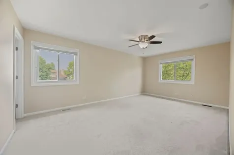 4852 Snapjack Circle Naperville IL 60564