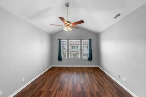 798 County Line Road Aurora IL 60502