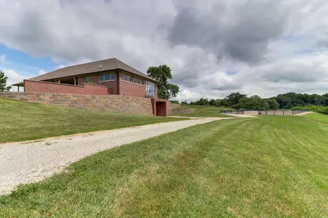 7429 North 1900 East Road Bloomington IL 61705