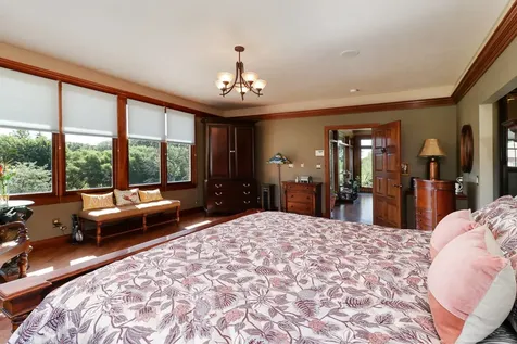 7429 North 1900 East Road Bloomington IL 61705