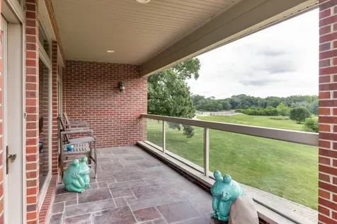 7429 North 1900 East Road Bloomington IL 61705