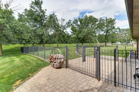 7429 North 1900 East Road Bloomington IL 61705