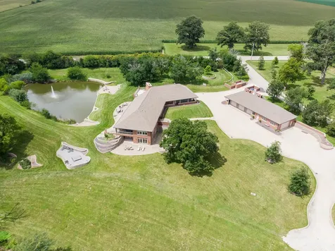 7429 North 1900 East Road Bloomington IL 61705
