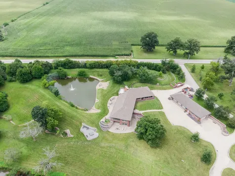 7429 North 1900 East Road Bloomington IL 61705
