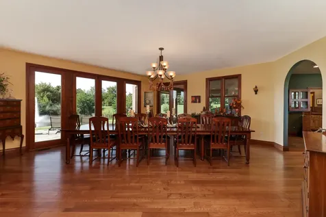 7429 North 1900 East Road Bloomington IL 61705