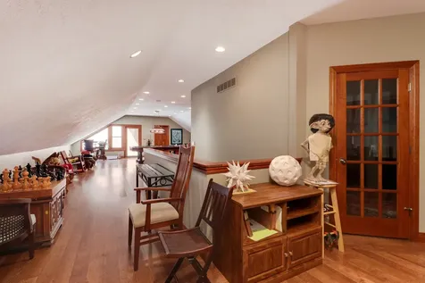 7429 North 1900 East Road Bloomington IL 61705