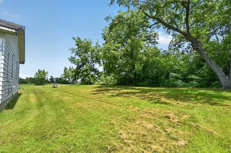 2067 Shaw Road Amboy IL 61310