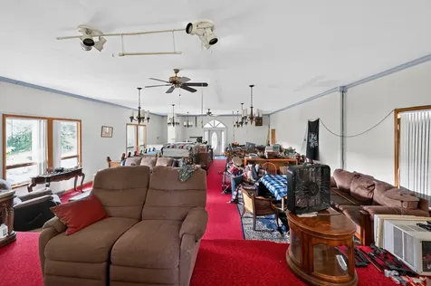 2067 Shaw Road Amboy IL 61310