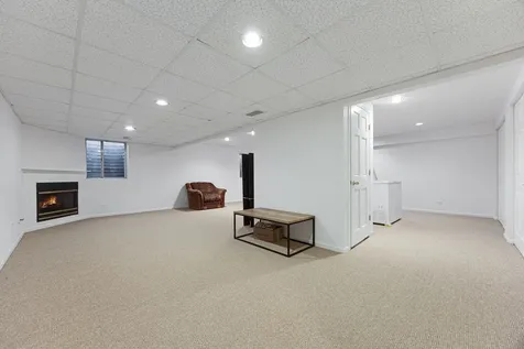 1650 Charlotte Circle Naperville IL 60564