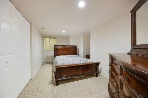 1650 Charlotte Circle Naperville IL 60564