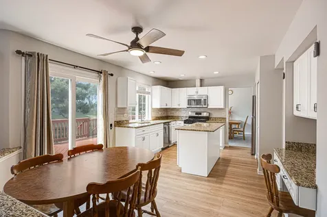 1650 Charlotte Circle Naperville IL 60564