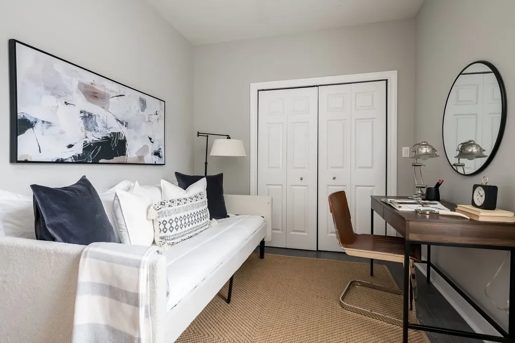 1856 North Sawyer Avenue Chicago IL 60647