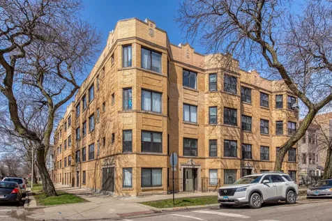 1904 North Whipple Street Chicago IL 60647