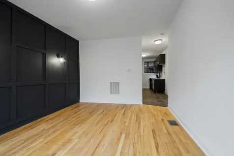 1904 North Whipple Street Chicago IL 60647